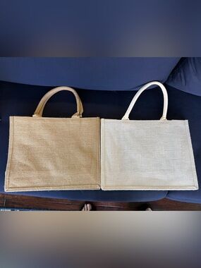 Pair of Natural Jute Tote Bags - Tan and Beige